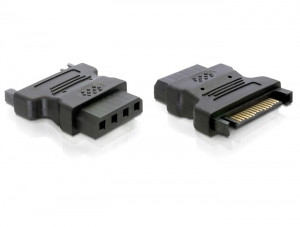 Adapter Strom 4pin Molex => SATA 15pin *Delock*